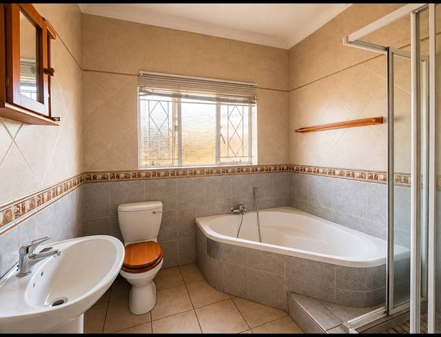 3 BEDROOM HOUSE FOR SALE IN ARCON PARK